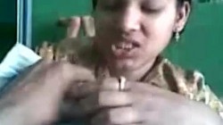 Indian girl Homemade fellatio 